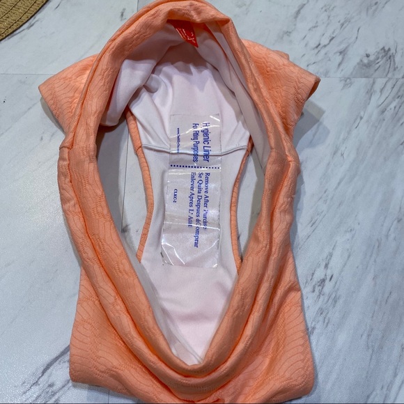 New! BECCA French Cut Peach Swim Bikini Bottoms S - Picture 8 of 9